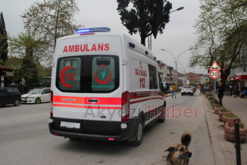 Yaşlı Adam Bisikletten Düşerek Fenalaştı