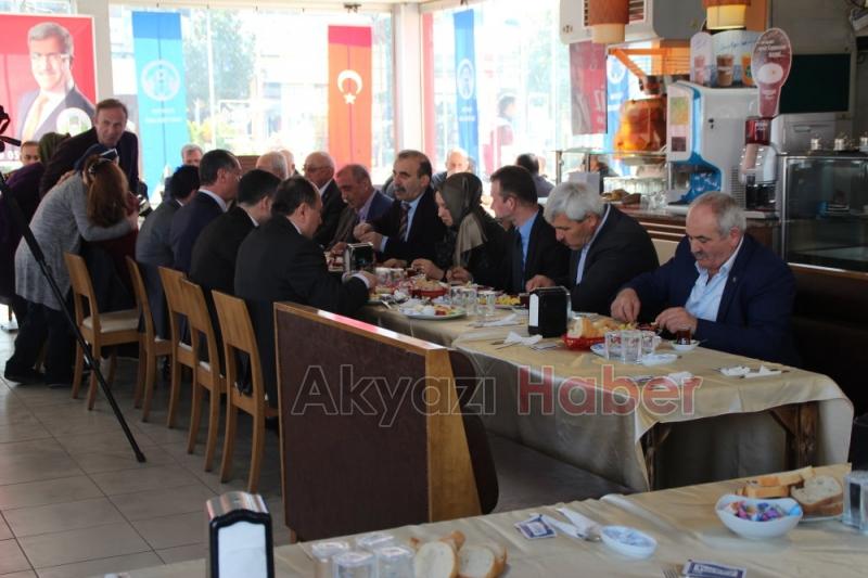  Yaşlılar Haftası Akyazı’da Kutlandı