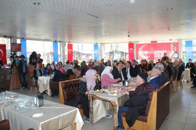  Yaşlılar Haftası Akyazı’da Kutlandı