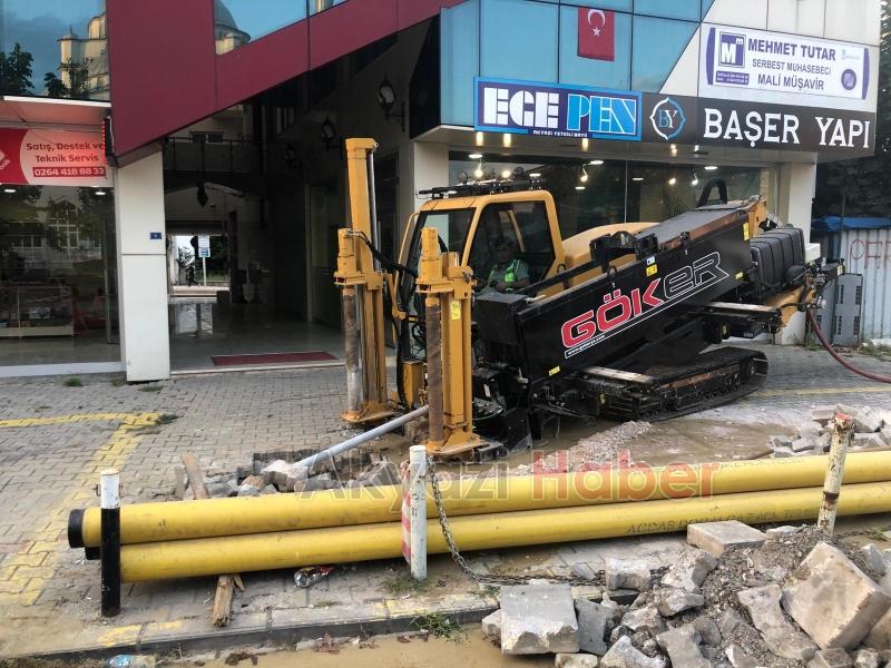 YATAY SONDAj ÇALIŞMALARI YAPILIRKEN ANA SU HATTI PATLADI