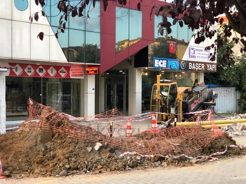 YATAY SONDAj ÇALIŞMALARI YAPILIRKEN ANA SU HATTI PATLADI