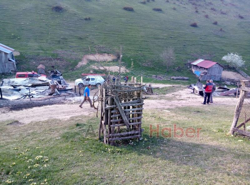  Yaylada Çıkan Yangın Korkuttu