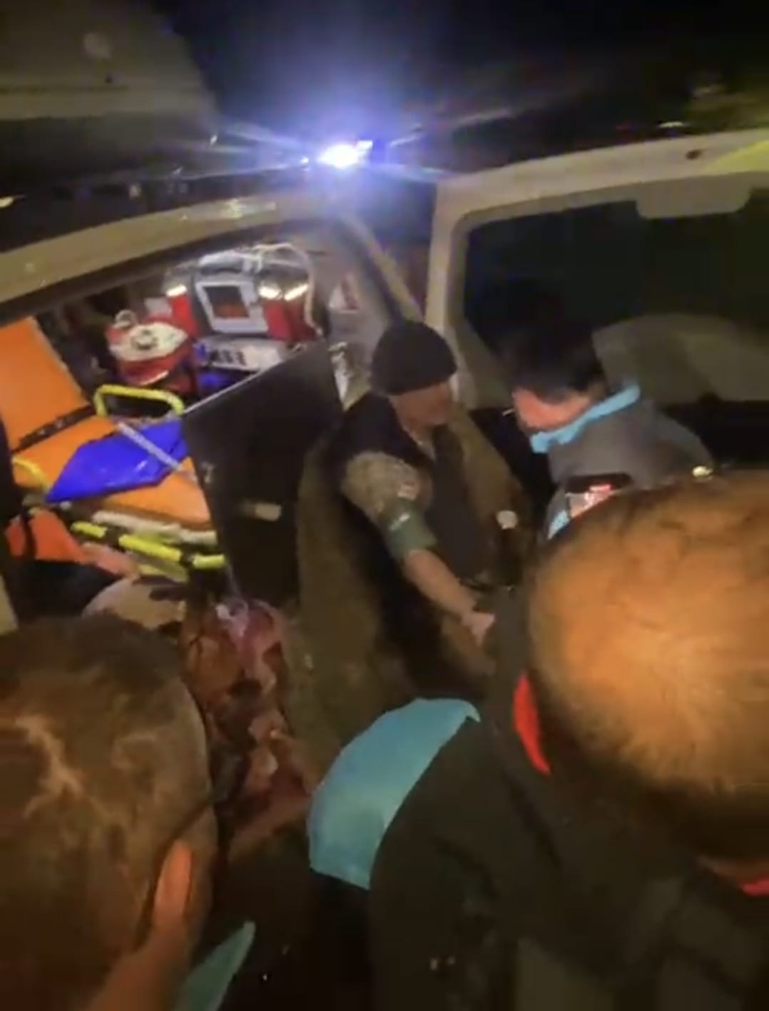 Yaylada mahsur kalan yaşlı çift sağ bulundu