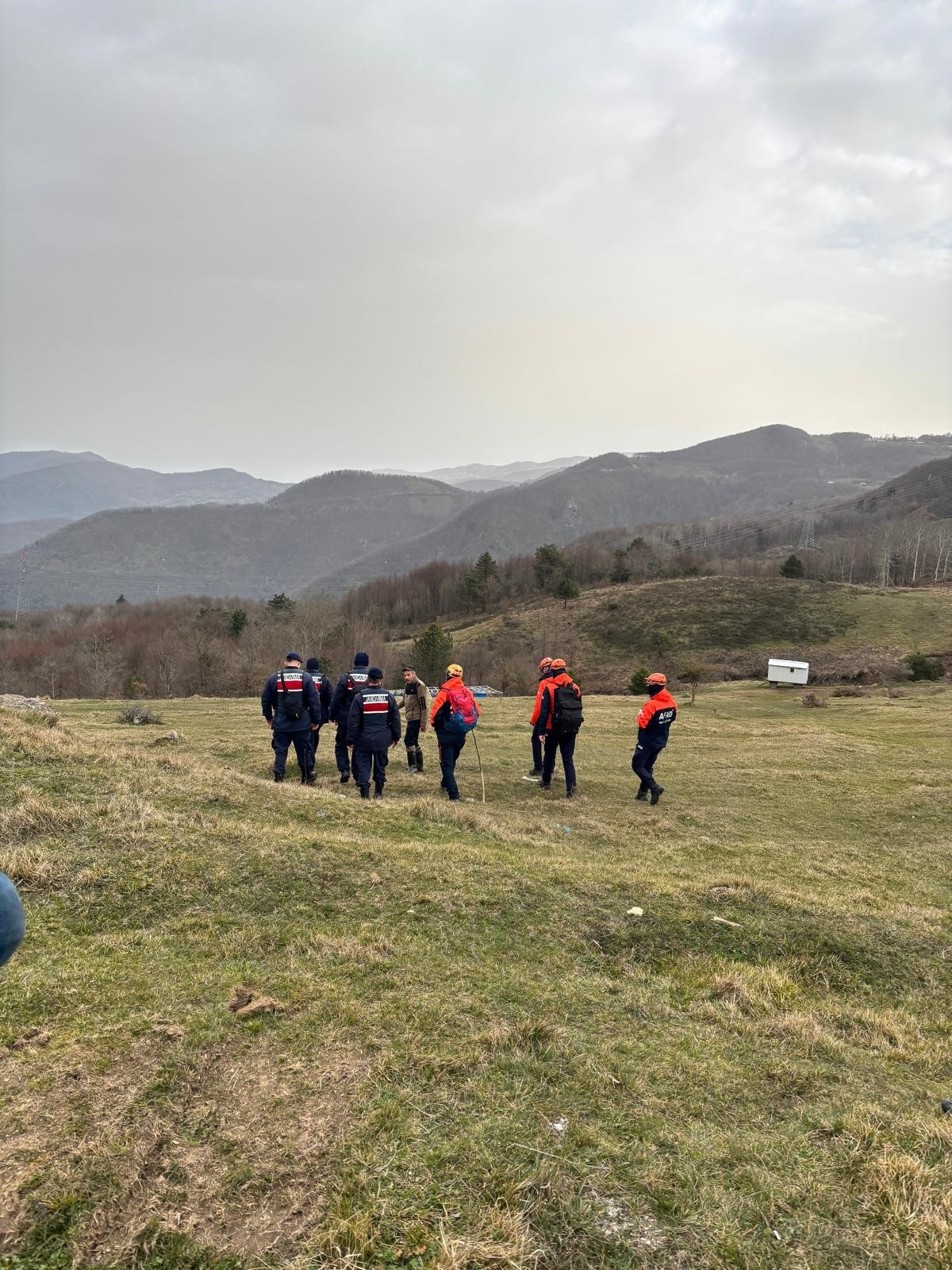 Yayladan dönmeyen yaşlı adamı arama çalışmaları 3. güne girdi