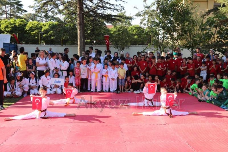 YAZ SPOR OKULLARI İÇİN AÇILIŞ TÖRENİ YAPILDI