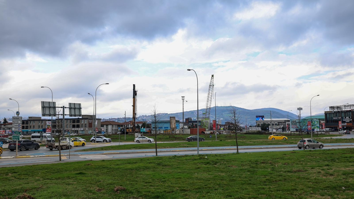 Yazlık Katlı Kavşağı için start verildi