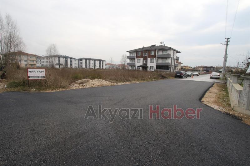 YENİ AÇILAN PARSELLER SICAK ASFALT İLE BULUŞUYOR