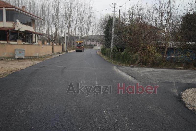 YENİ AÇILAN PARSELLER SICAK ASFALT İLE BULUŞUYOR