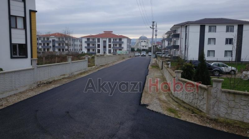 YENİ AÇILAN PARSELLER SICAK ASFALT İLE BULUŞUYOR