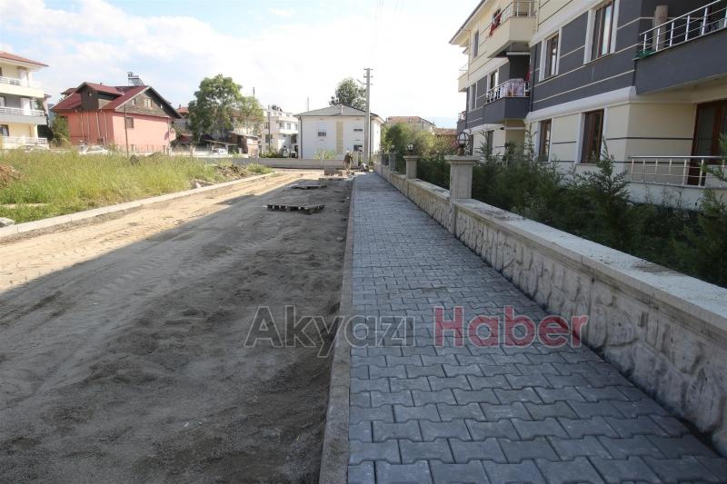 YENİ SOKAKLARIMIZ PARKE İLE BULUŞUYOR