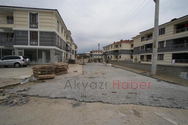 YENİ SOKAKLARIMIZ PARKE İLE BULUŞUYOR