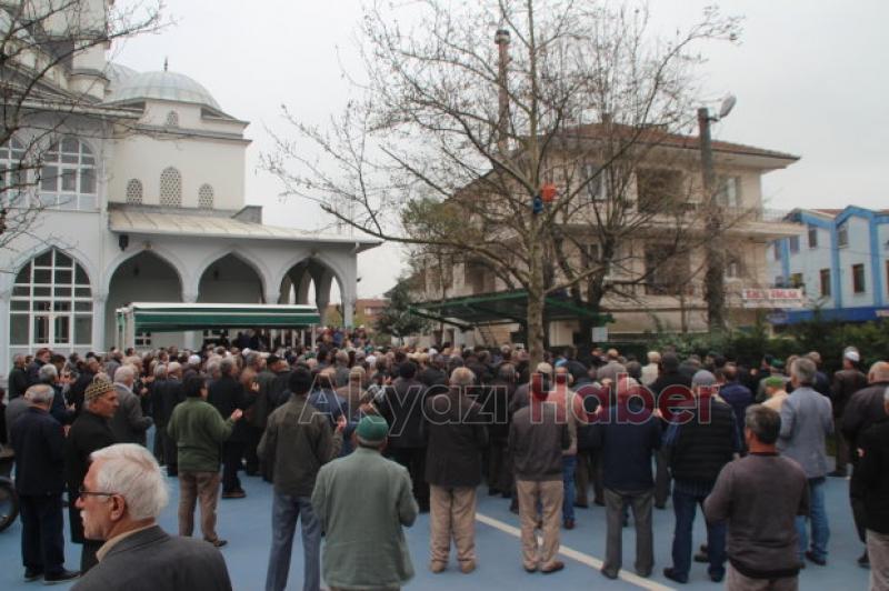 Yeni Zellandalı Şehit Kardeşlerimizin Gıyabi Cenaze Namazına Akyazı Halkından Yoğun İlgi