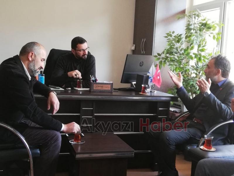 Yeniden Refah Partisi Akyazı İlçe Başkanı ve İlçe Teşkilatı üyeleri Akyazı Haberi ziyaret etti