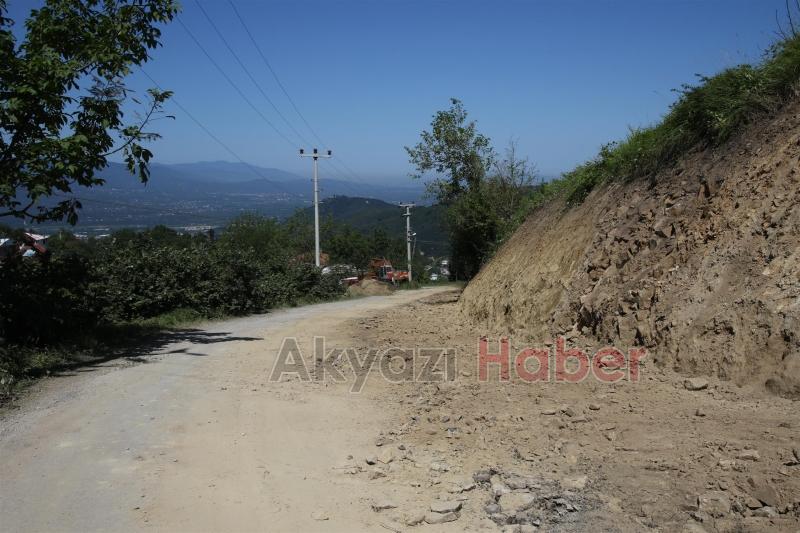 YENiKÖY ŞEREFiYE GEÇİŞ YOLU GENiŞLiYOR