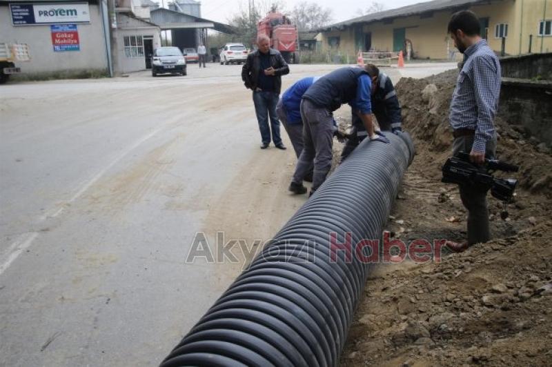 YENİORMAN MAHALLESİNDE ALTYAPI ve BÜZ DÖŞEME ÇALIŞMALARI SÜRÜYOR