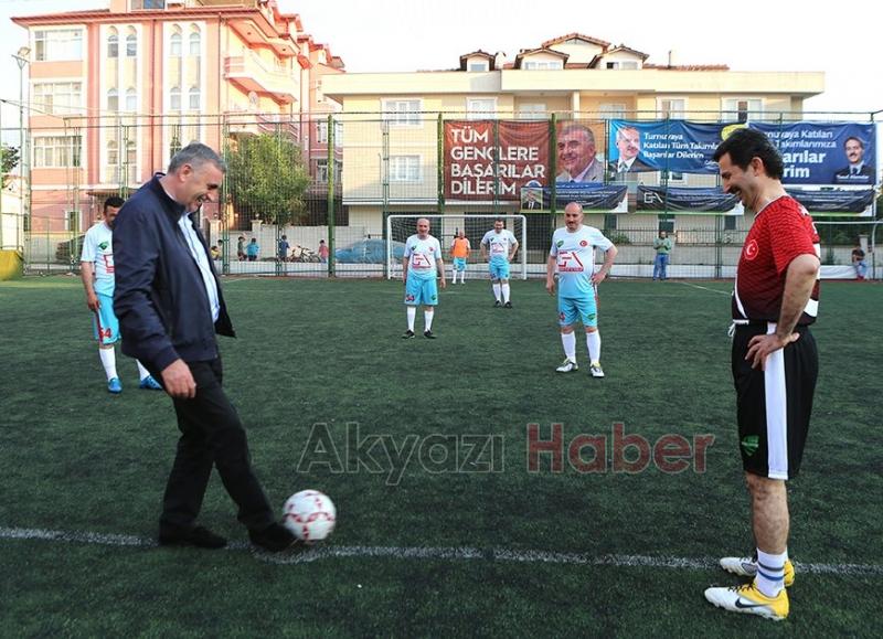 Yeşil Sahalar İçin Siyasete Ara Verdiler