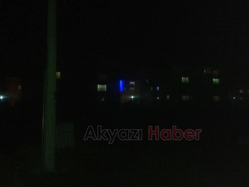 Yetersiz Trafo Mahalleliyi Bezdirdi