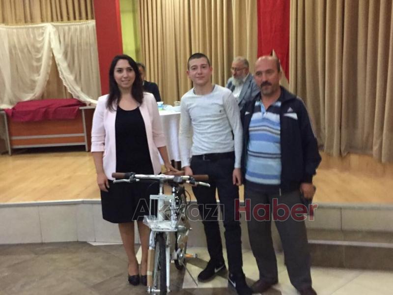 Yetimler İftarda Bir Araya Geldi