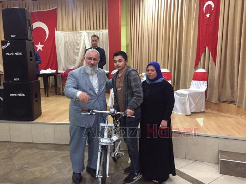 Yetimler İftarda Bir Araya Geldi