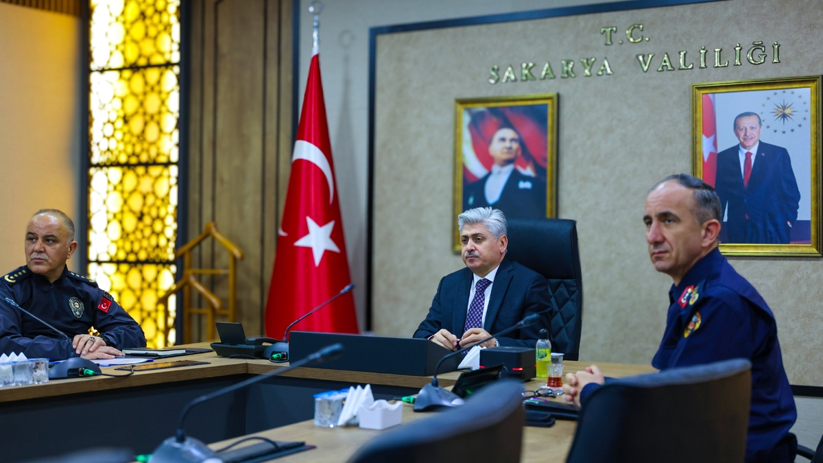 Yılbaşı tedbirleri toplantısı yapıldı