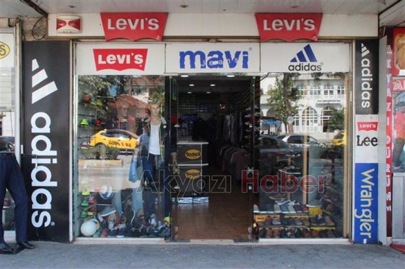 Yıldırım Spor Giyim Mağazasından Bayram Kampanyası