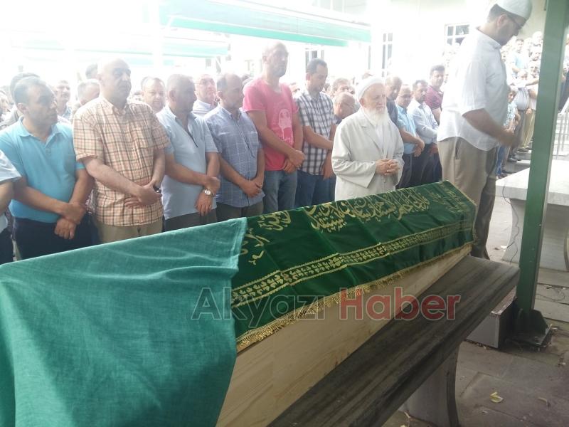 Yıldız Karaoğlan Defnedildi