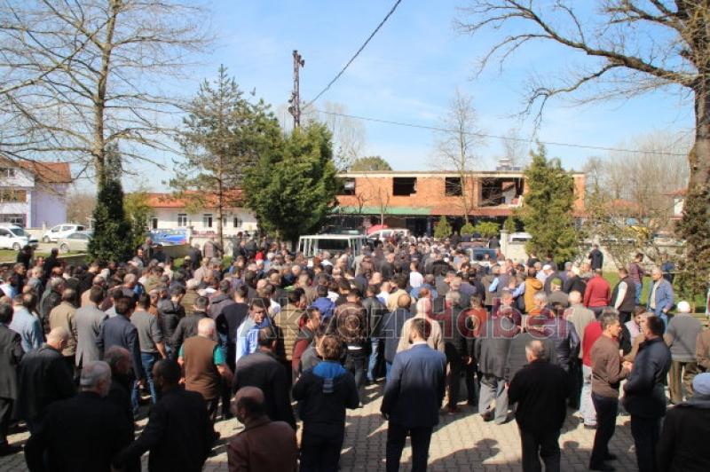 YILMAZ DOĞAN  DUALARLA DEFNEDiLDi