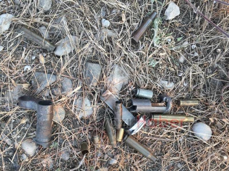 Yol Kenarından Uzun Namlulu Silah Mermisi Bulundu