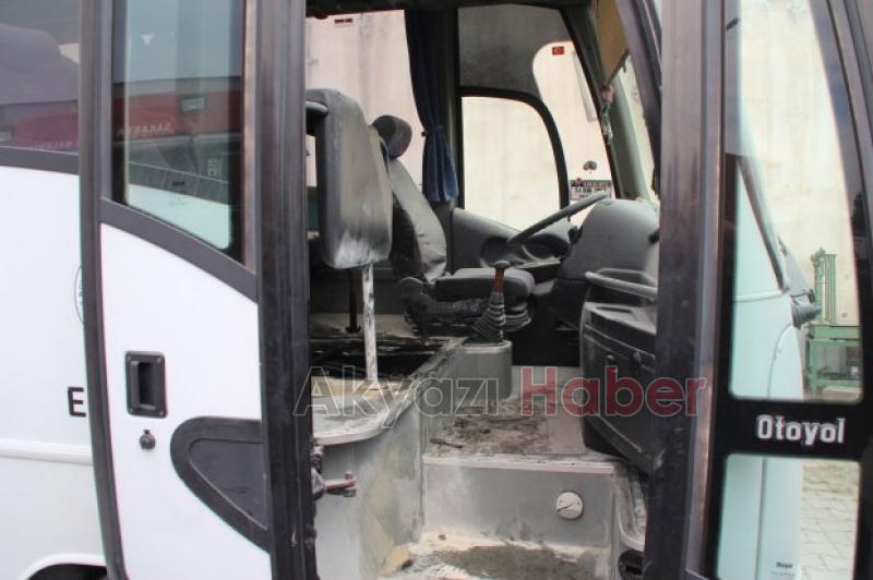 Yolcu Minibüsü Alev Aldı