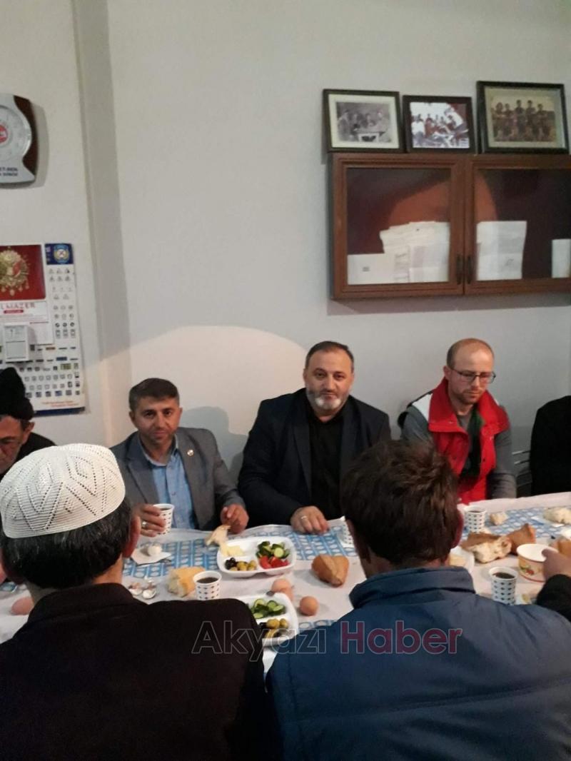 Yongalık Gençliği Her Pazar Sabahı Manevi Huzur Yaşıyor