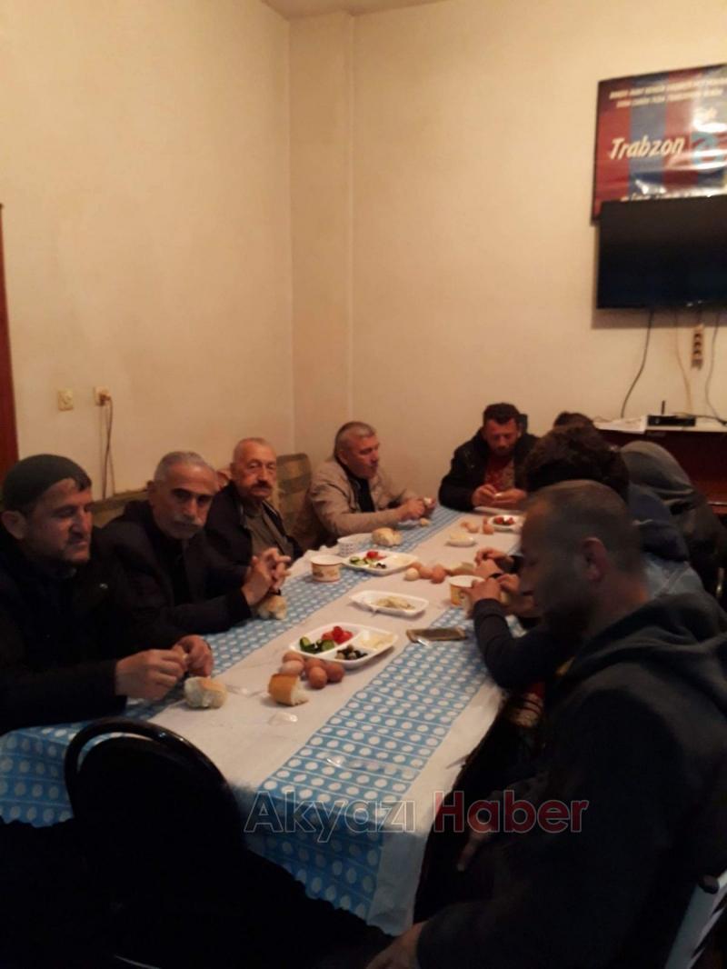 Yongalık Gençliği Her Pazar Sabahı Manevi Huzur Yaşıyor