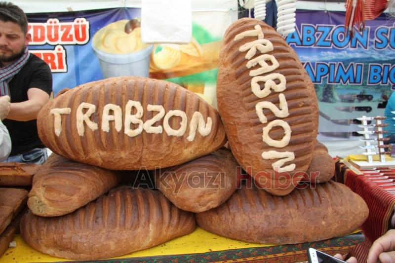 Yöresel Etkinliklere Akyazı da Yoğun İlgi