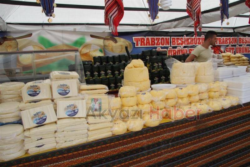 Yöresel Etkinliklere Akyazı da Yoğun İlgi