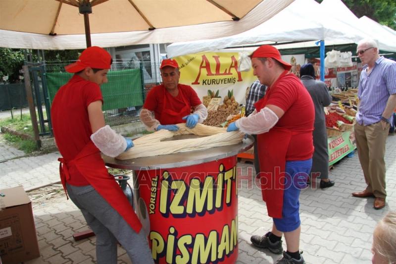 Yöresel Etkinliklere Akyazı da Yoğun İlgi