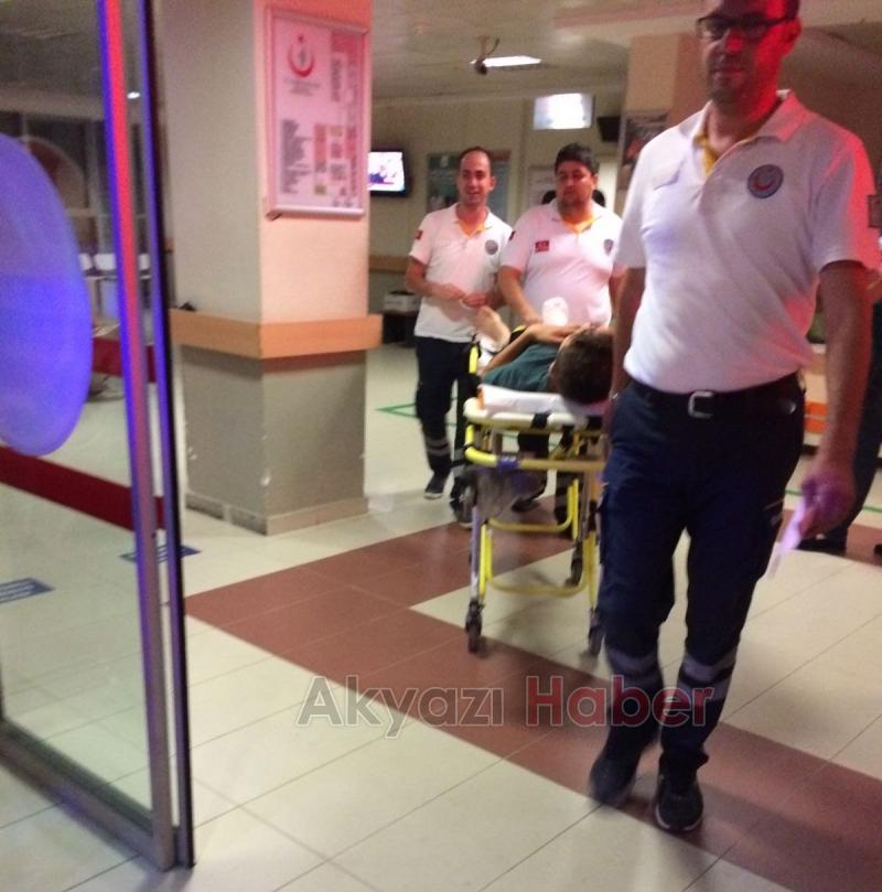 Yüksekten Düşen Çocuk Bacağını Kırdı