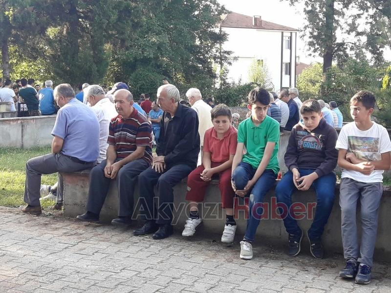 Yunus Kahveci Defnedildi