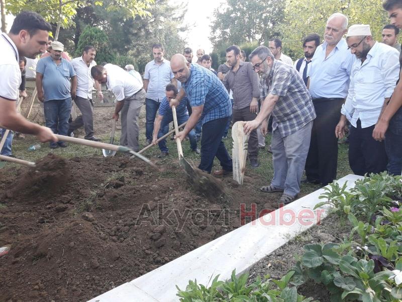 Yunus Kahveci Defnedildi