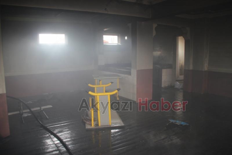 Yuvalak'ta Dernek Yangını