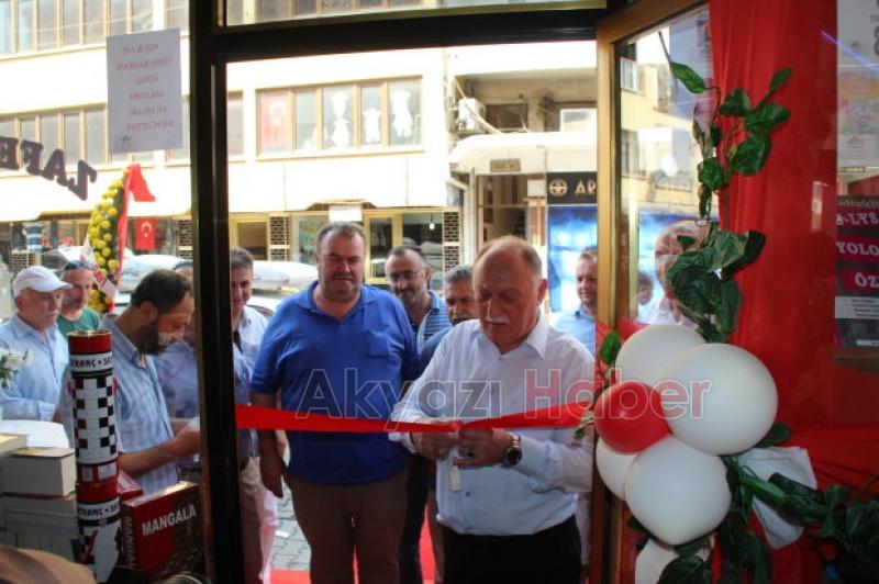 Zafer Kitabevi Dualarla Açıldı