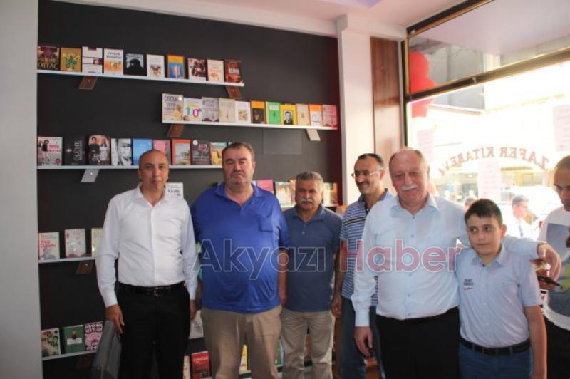 Zafer Kitabevi Dualarla Açıldı