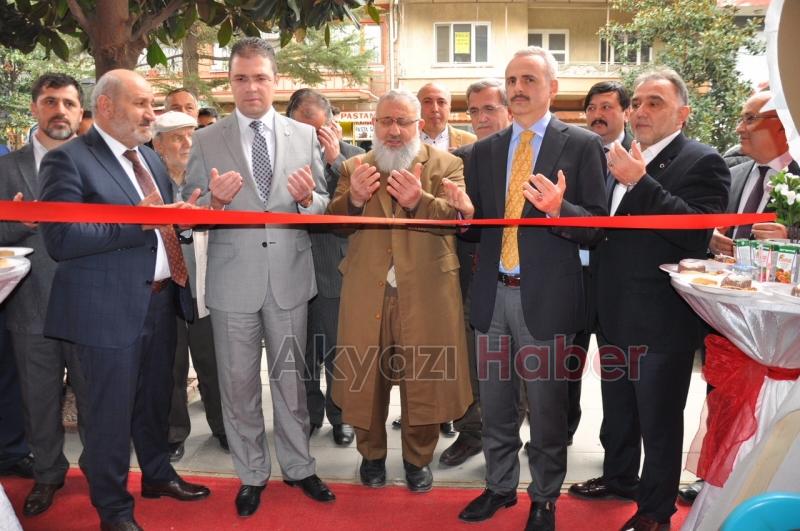 Zafer Kitapevi Hendek Şubesi Açıldı