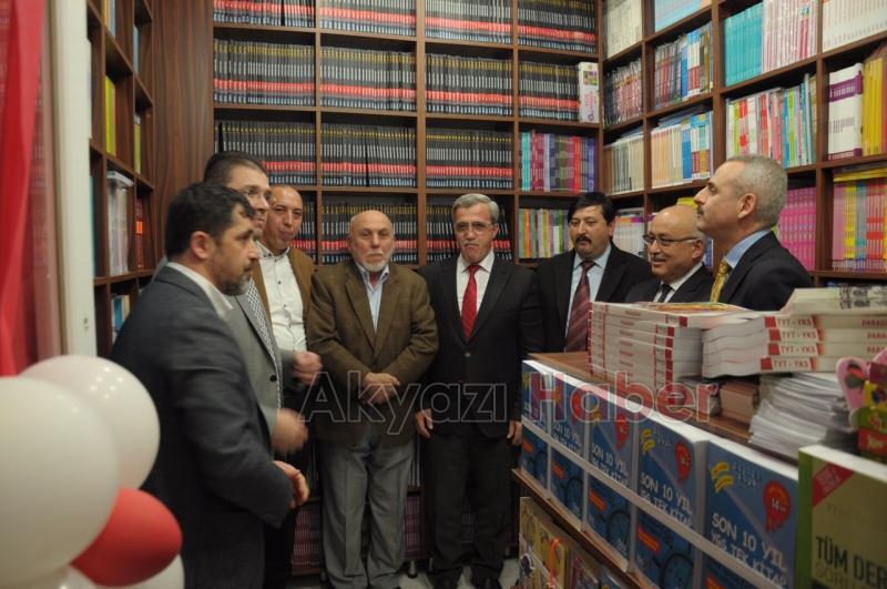 Zafer Kitapevi Hendek Şubesi Açıldı