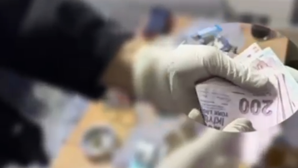 Zehir evine operasyon