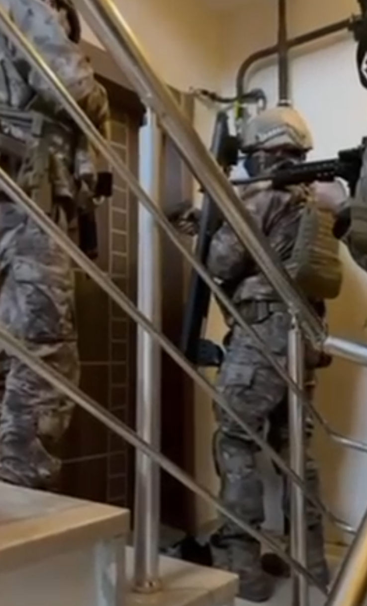 Zehir evine operasyon