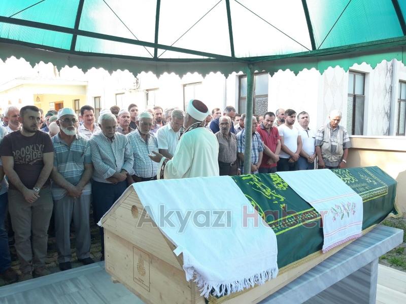 ZEKİ ACAR DEFNEDİLDİ