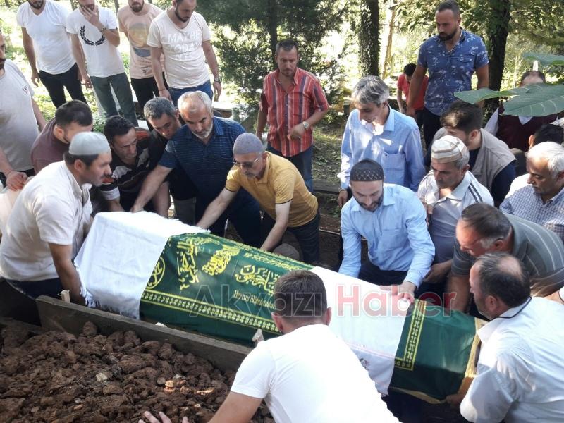 ZEKİ ACAR DEFNEDİLDİ