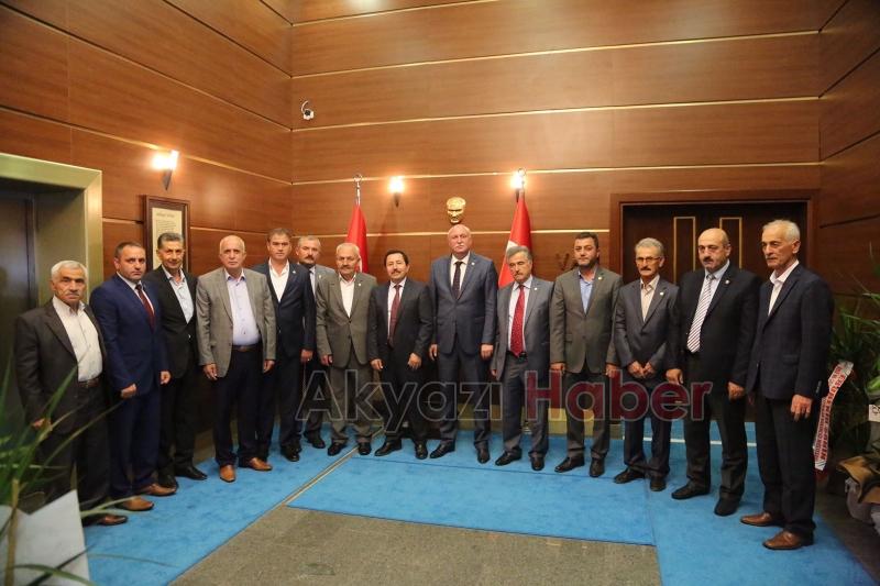 ZİRAAT ODASI BAŞKANLARINDAN SAKARYA VALİSİ İRFAN BALKANLIOĞLU’NA HAYIRLI OLSUN ZİYARETİ