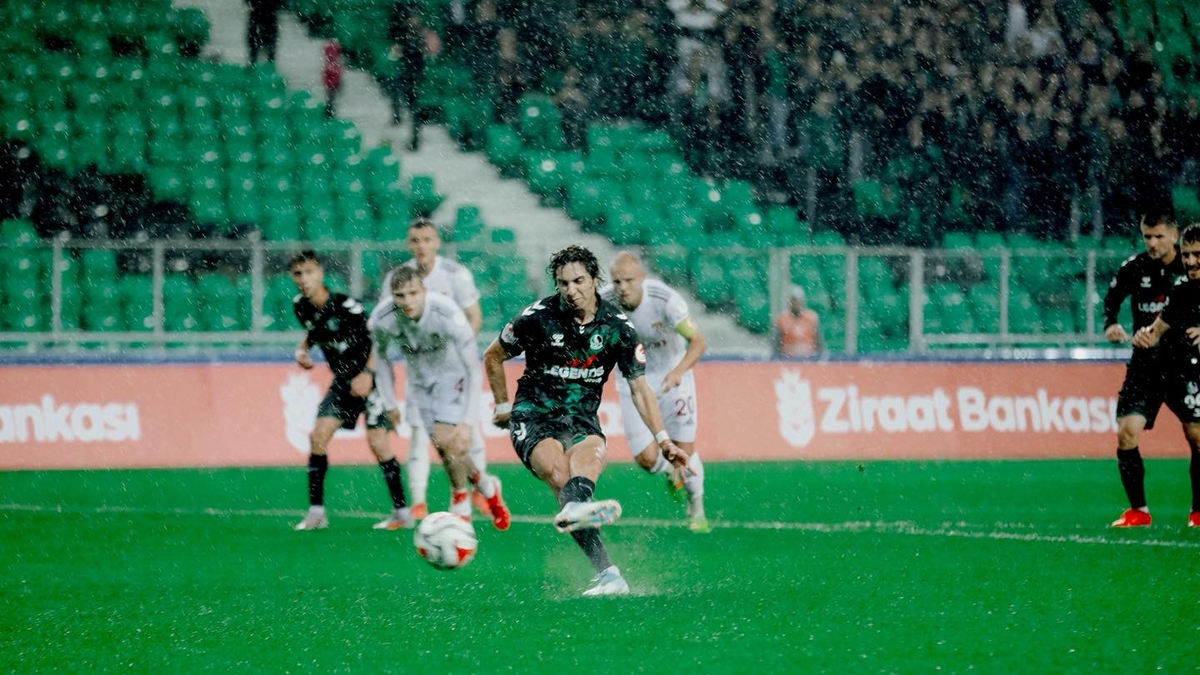 Ziraat Türkiye Kupası: Sakaryaspor: 4 İnegölspor: 0