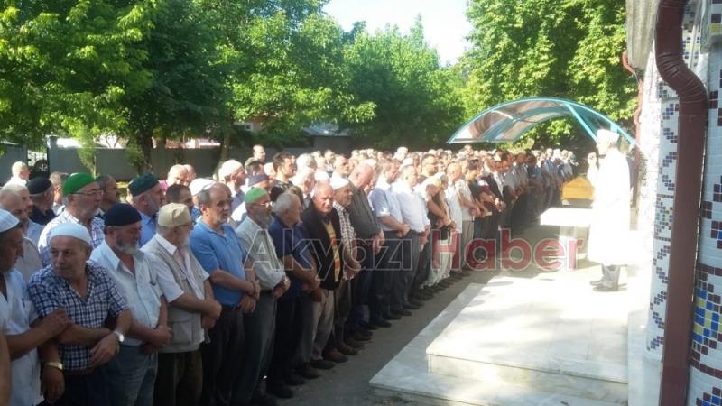 Ziya Demirci Defnedildi