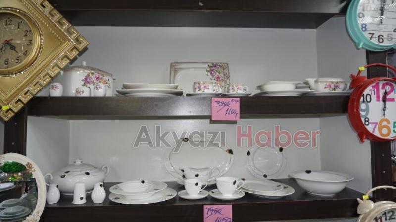 Zümrüt Züccaciyede Devam Ediyor